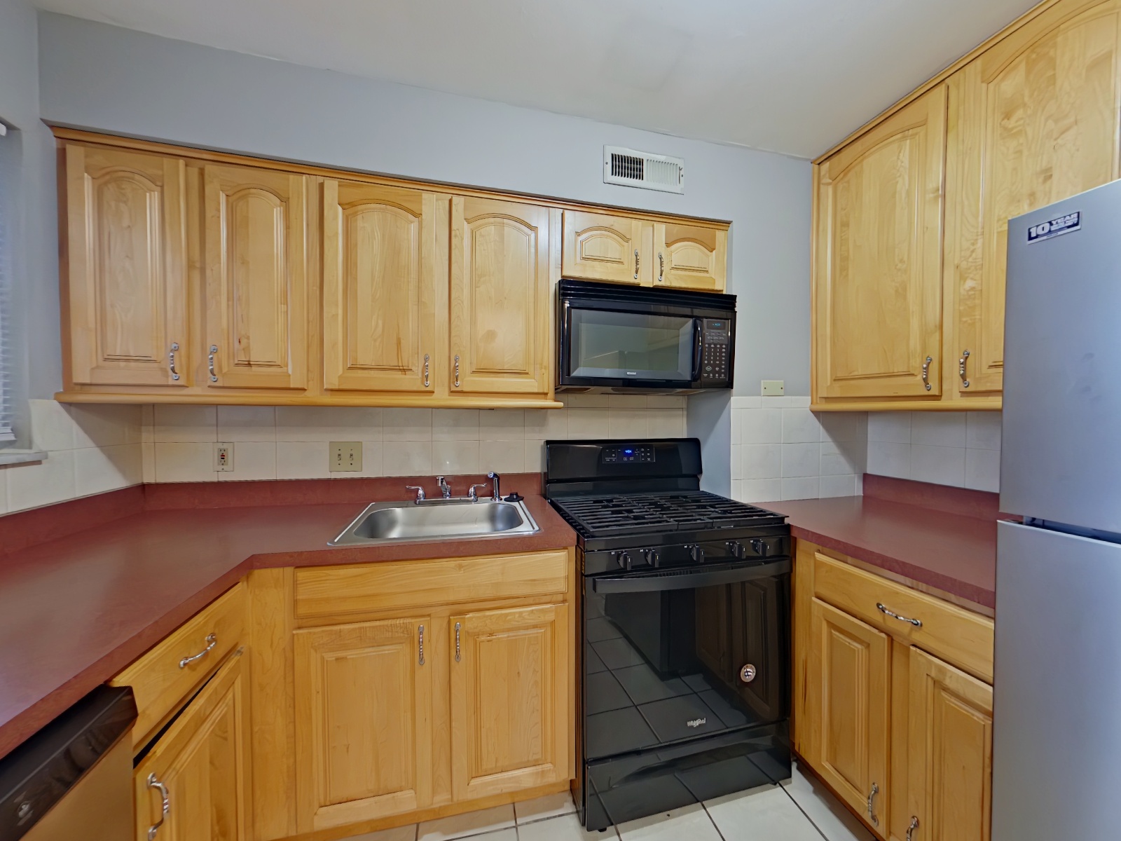 6917 Colonial Woods Drive - 10