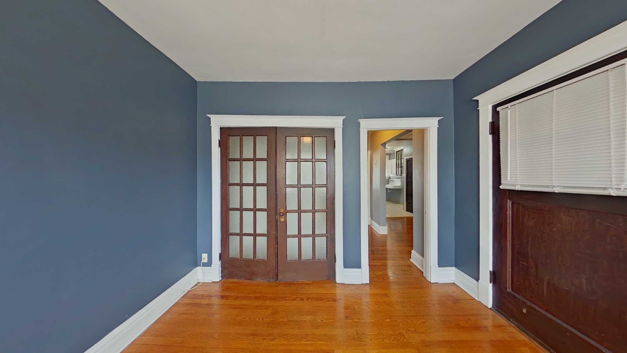 1004 Tamm Avenue - 1S