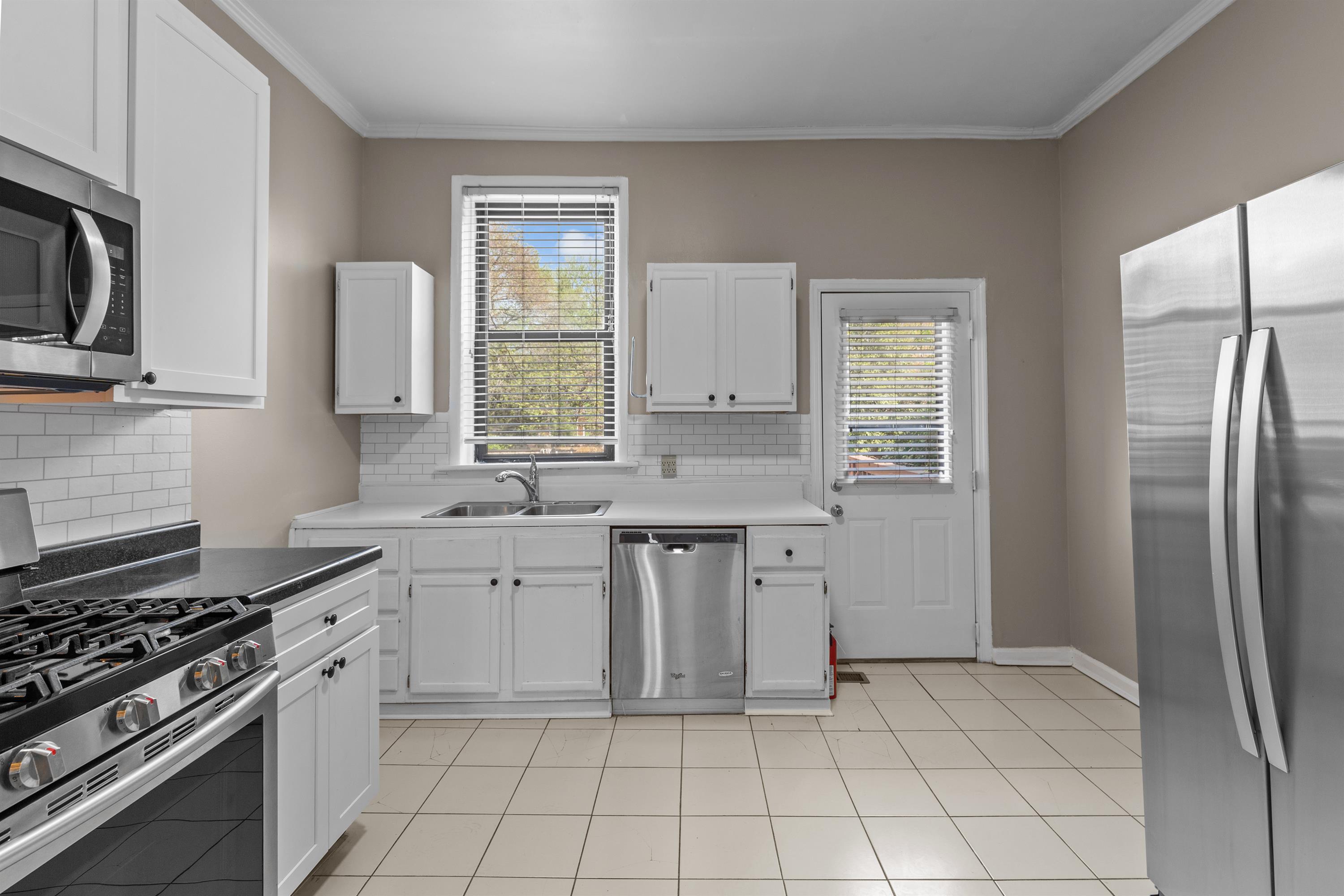 4133 Laclede Avenue - 1