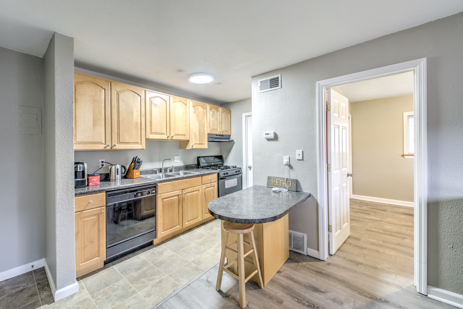 3844 Park Avenue - 12