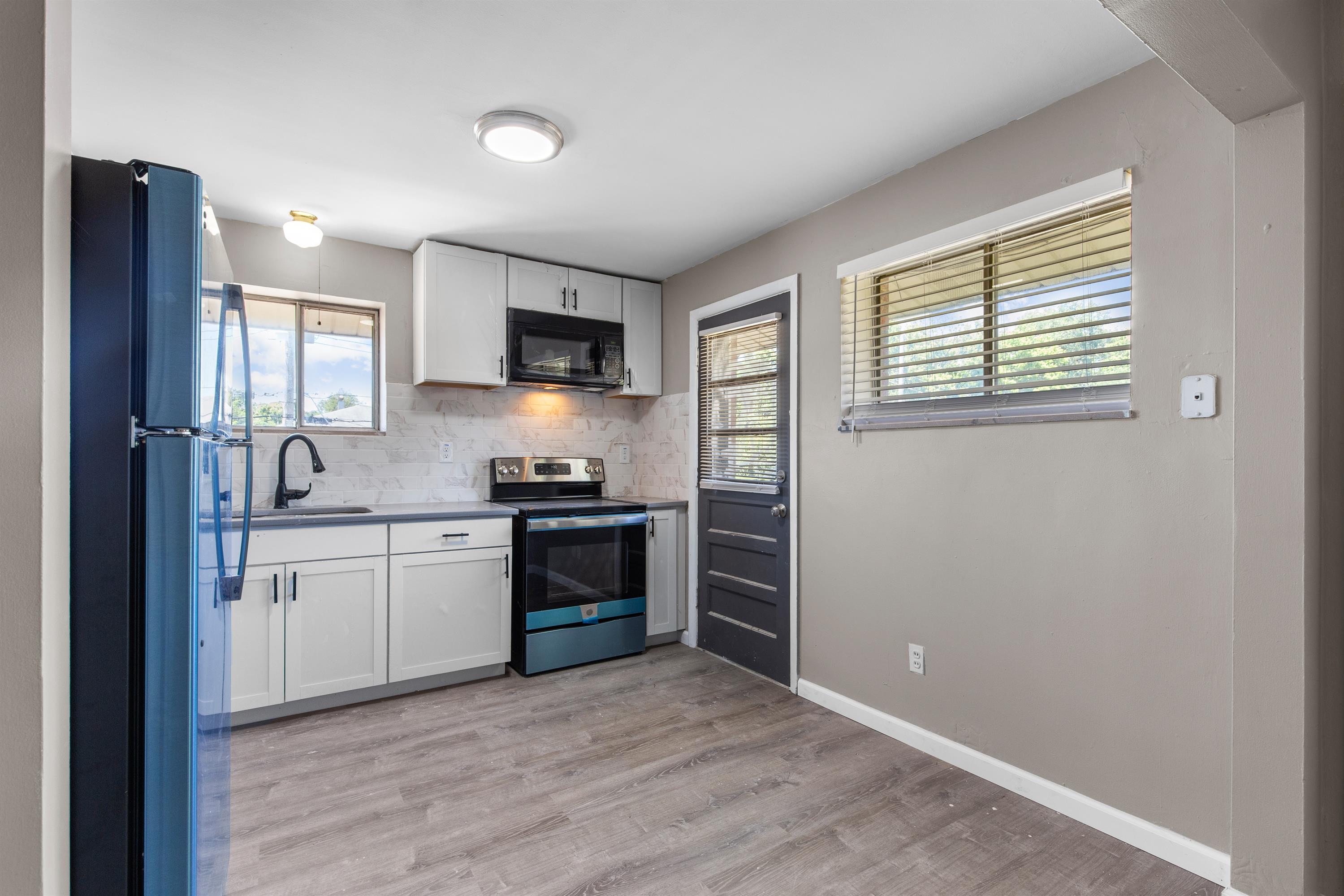 491 South Holmes Avenue - C