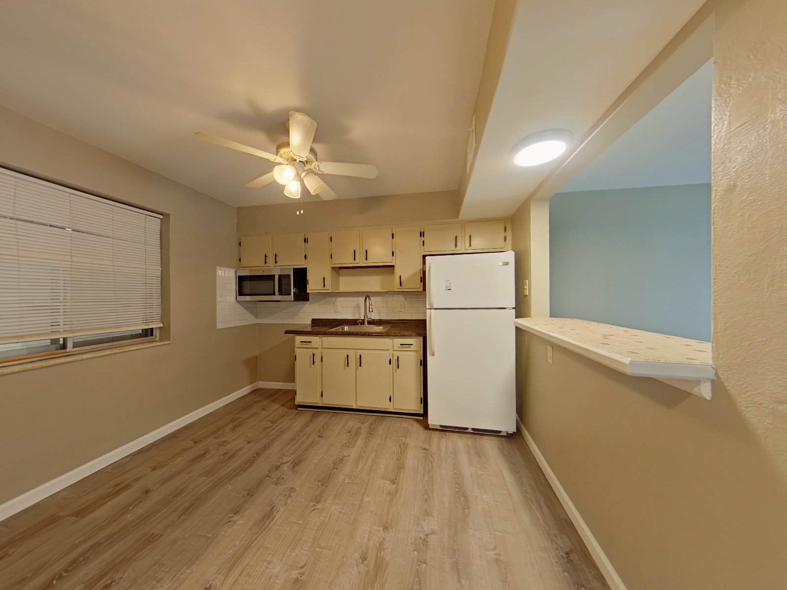4304 Fairview Avenue - C