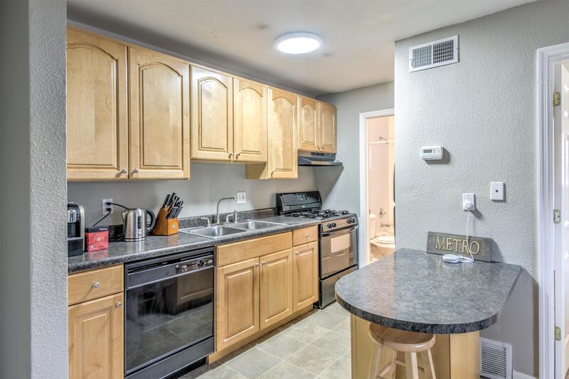 3850 Park Avenue - 5